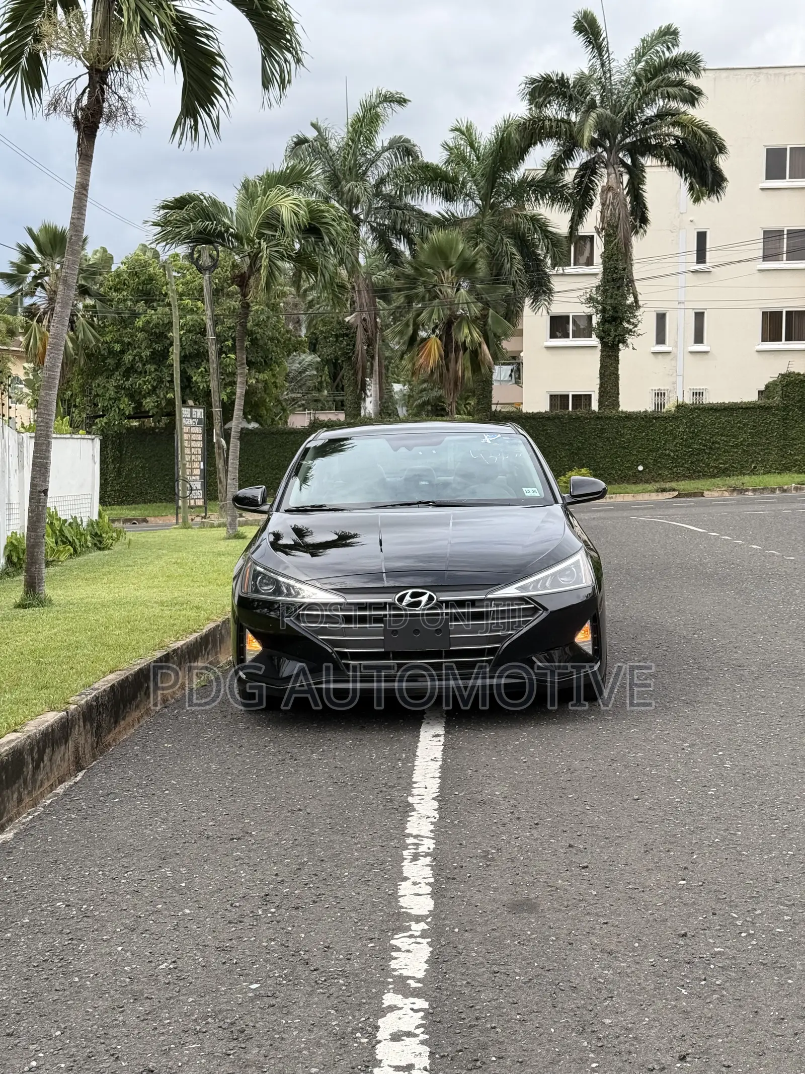 Hyundai Elantra 2019 Black