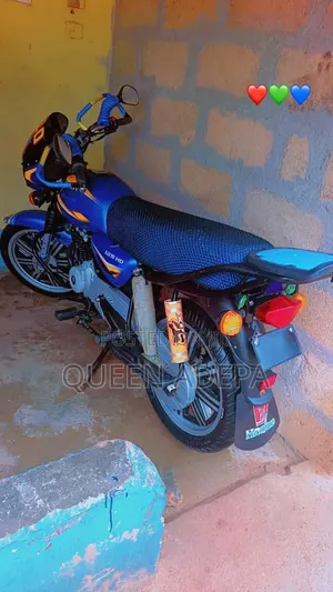 Bajaj Boxer 125 2026 Blue