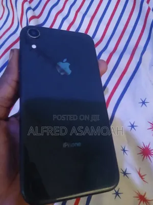 Apple iPhone XR 64 GB Black