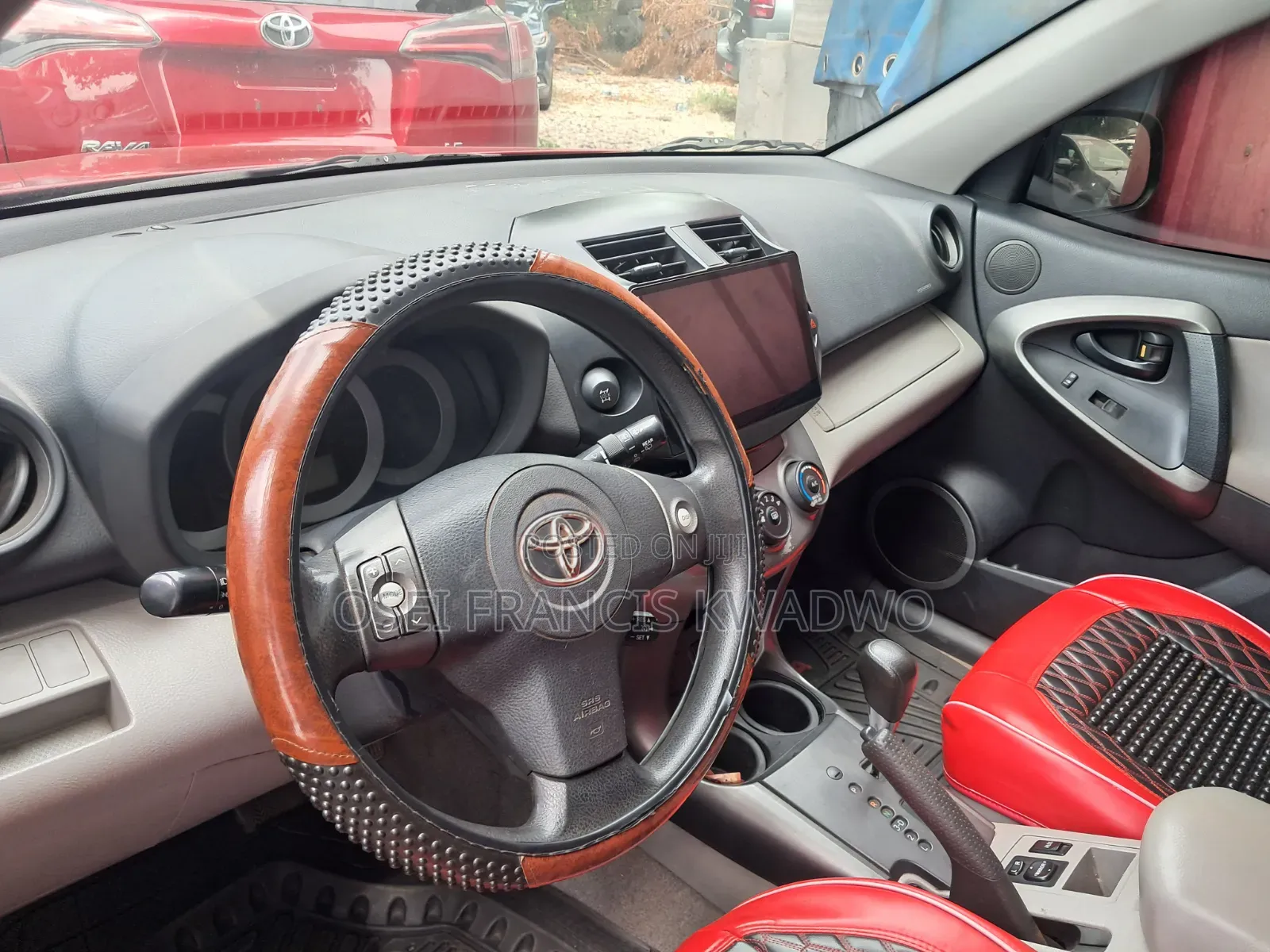 Toyota RAV4 2012 Red