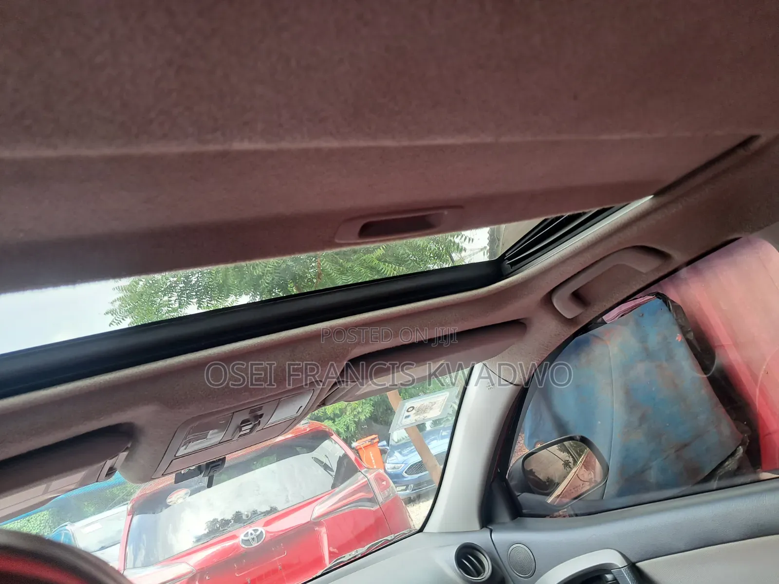 Toyota RAV4 2012 Red