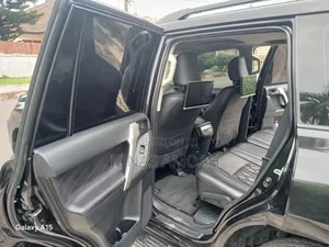 Toyota Land Cruiser Prado 2.7 2020 Black