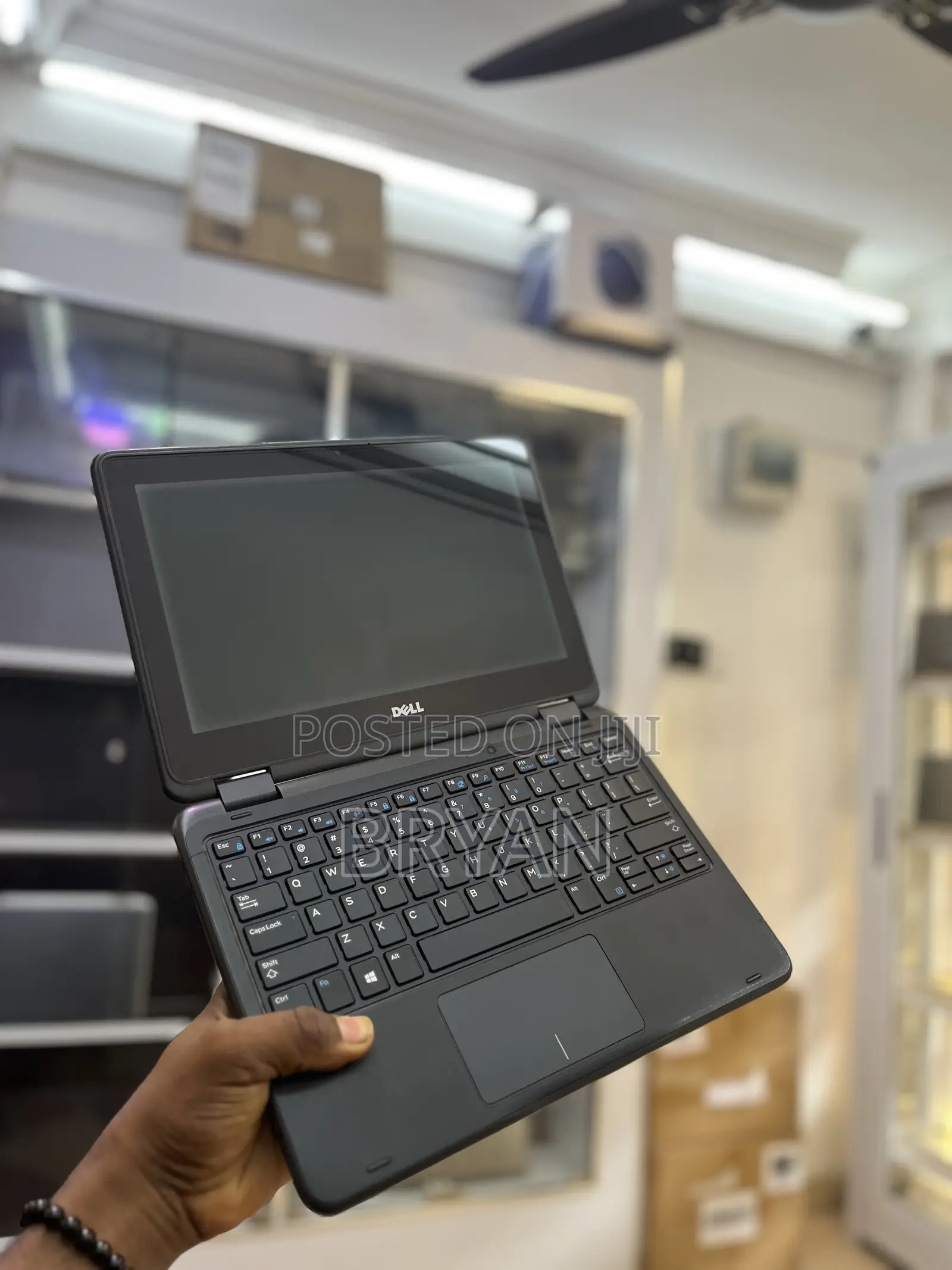 Laptop Dell Latitude 3189 8GB Intel SSD 128GB