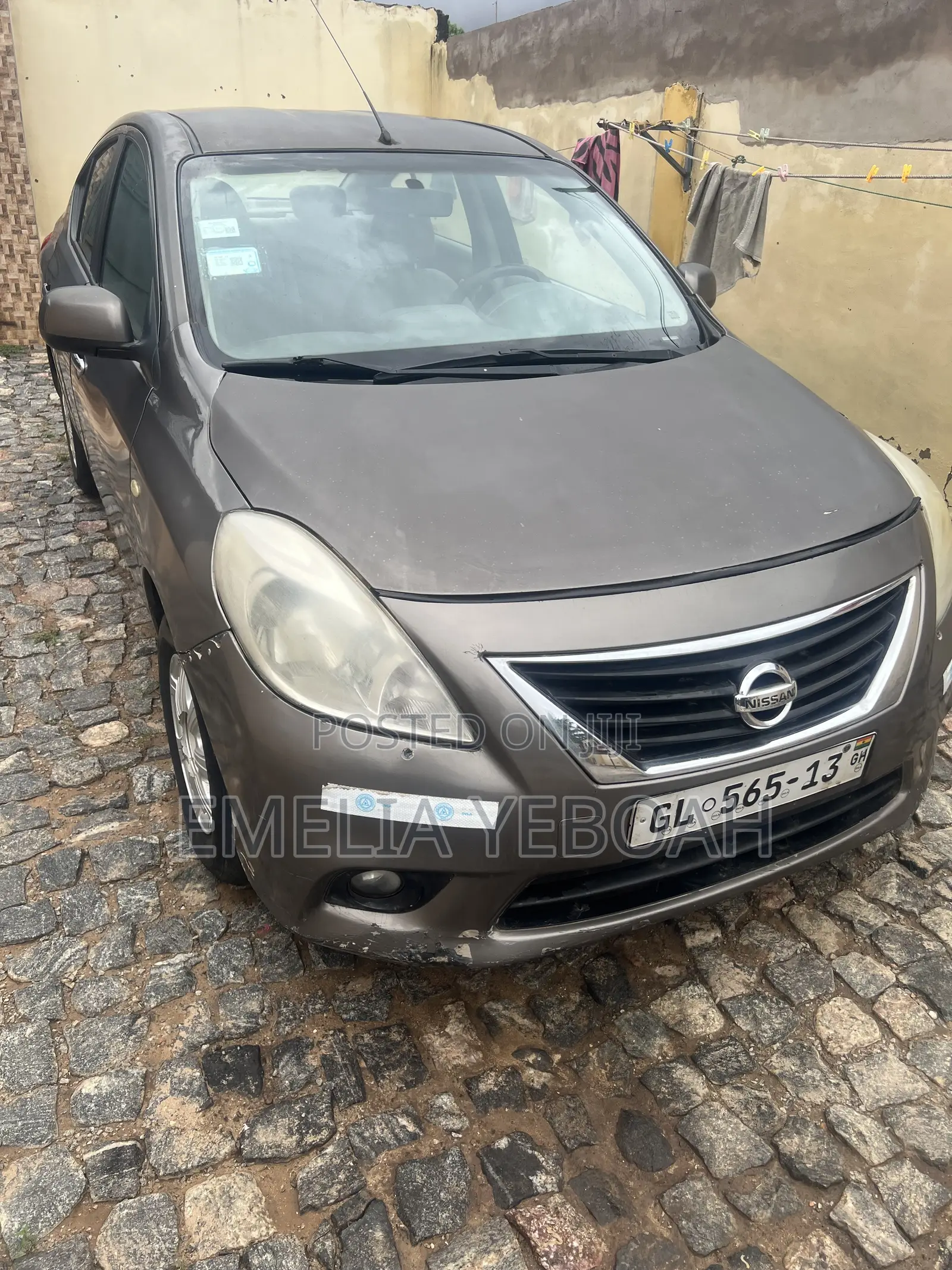 Nissan Almera 2013 Silver