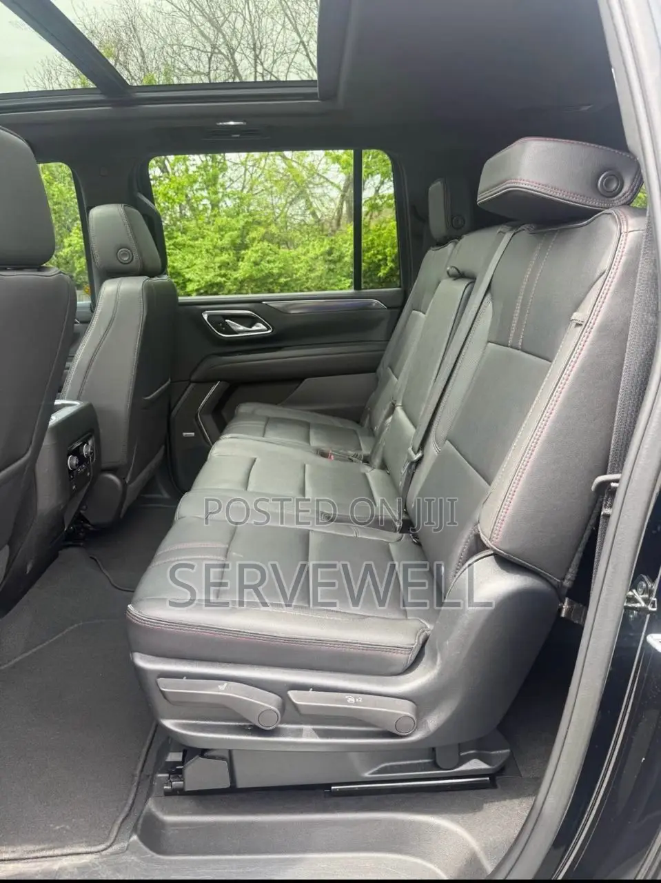 Chevrolet Suburban RST 2023 Black