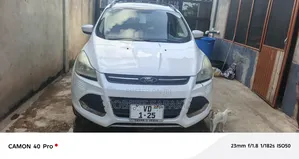 Ford Escape SE 4dr SUV (1.6L 4cyl Turbo 6A) 2015 White