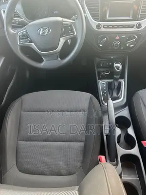 Hyundai Elantra 2020 Silver