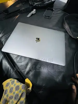 Macbook Air 2020 Screen