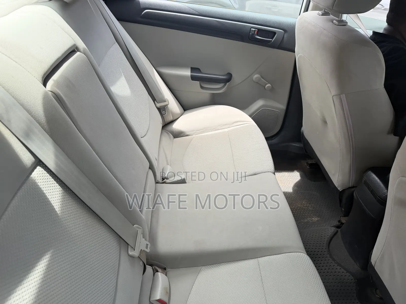 Kia Forte EX Sedan 2012 White