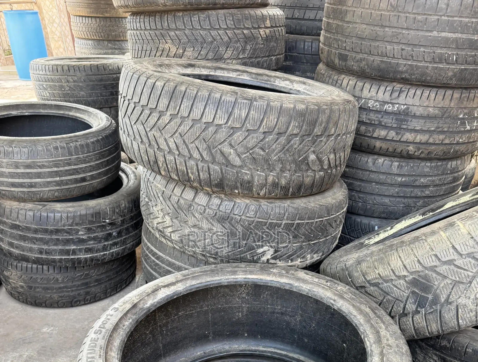 Car Tyres Available