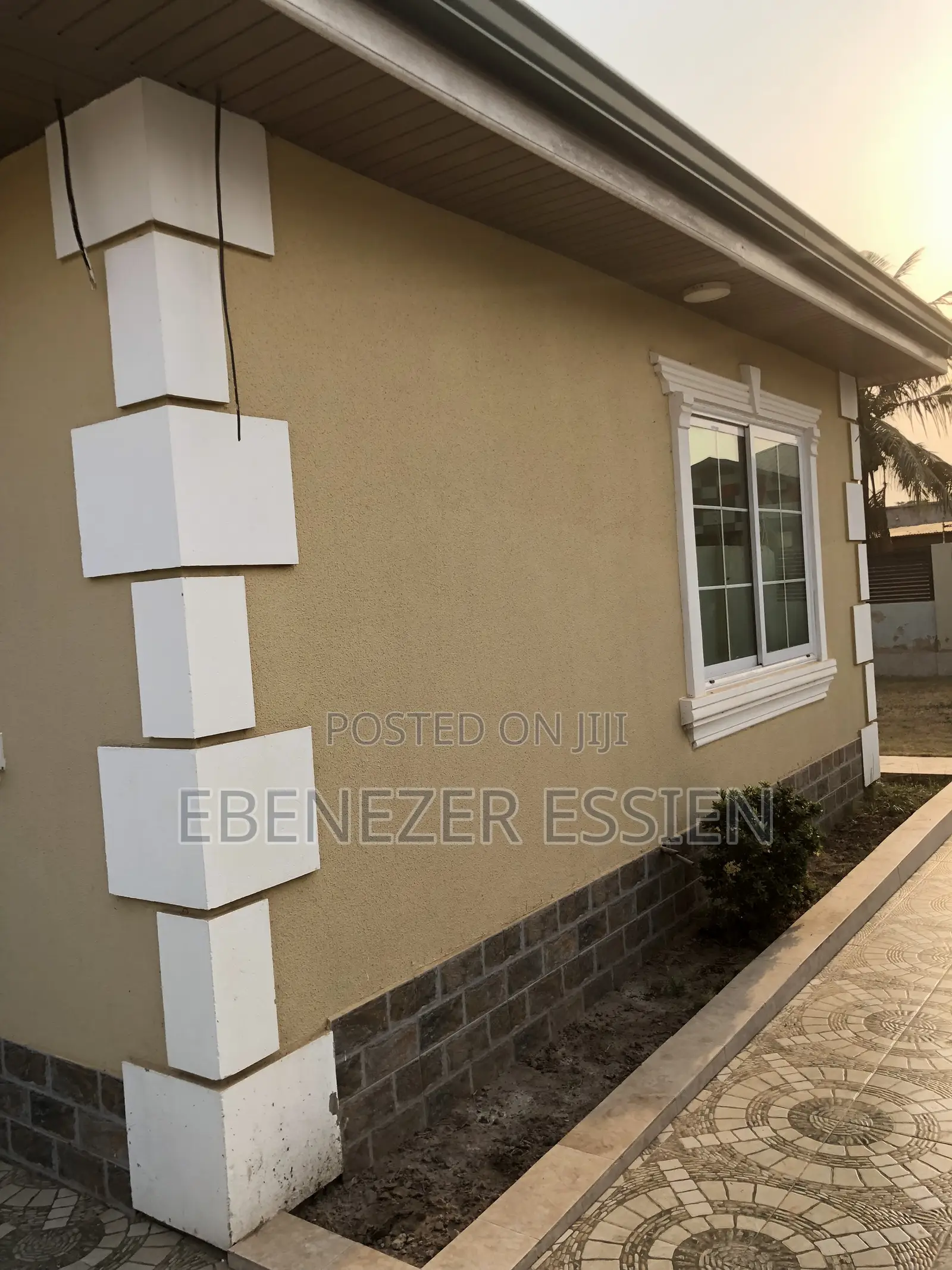 Furnished 4bdrm House in Amrahia for sale