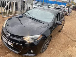 Toyota Corolla 2016 Black