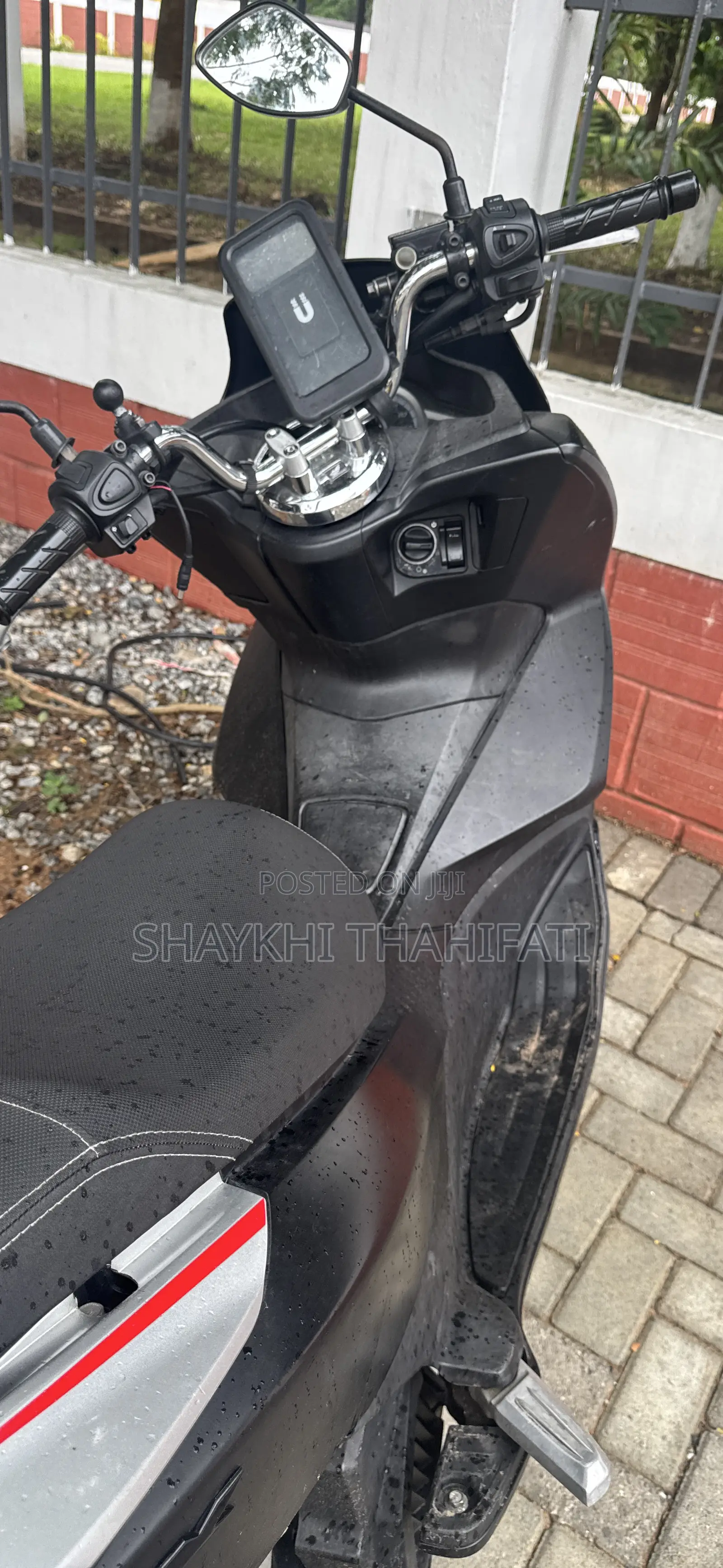 Honda 2021 Black