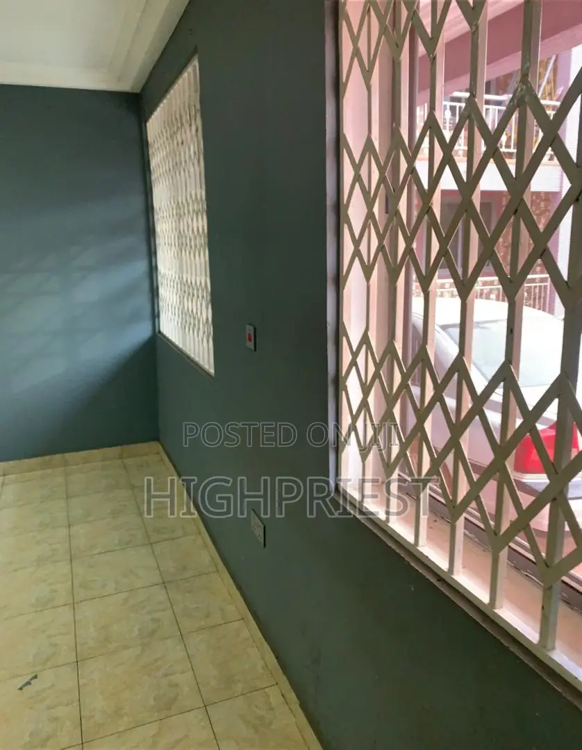 1bdrm Room & Parlour in Wisdom Estate, Oyibi for rent