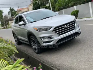 Hyundai Tucson 2019 Silver