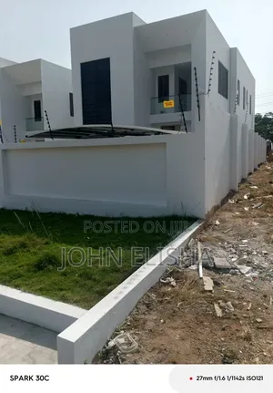 Furnished 5bdrm Mansion in Elisha Homes, American House for sale