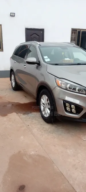 Kia Sorento 4dr SUV 2016 Gray