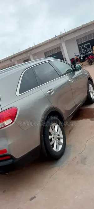 Kia Sorento 4dr SUV 2016 Gray