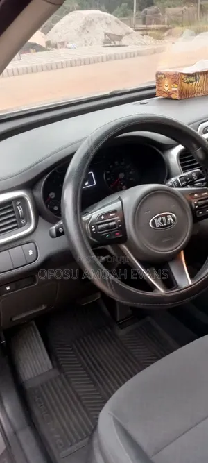 Kia Sorento 4dr SUV 2016 Gray