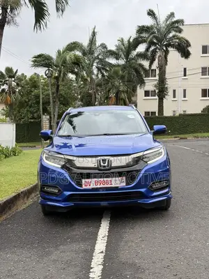 Honda HR-V Touring AWD 2019 Blue