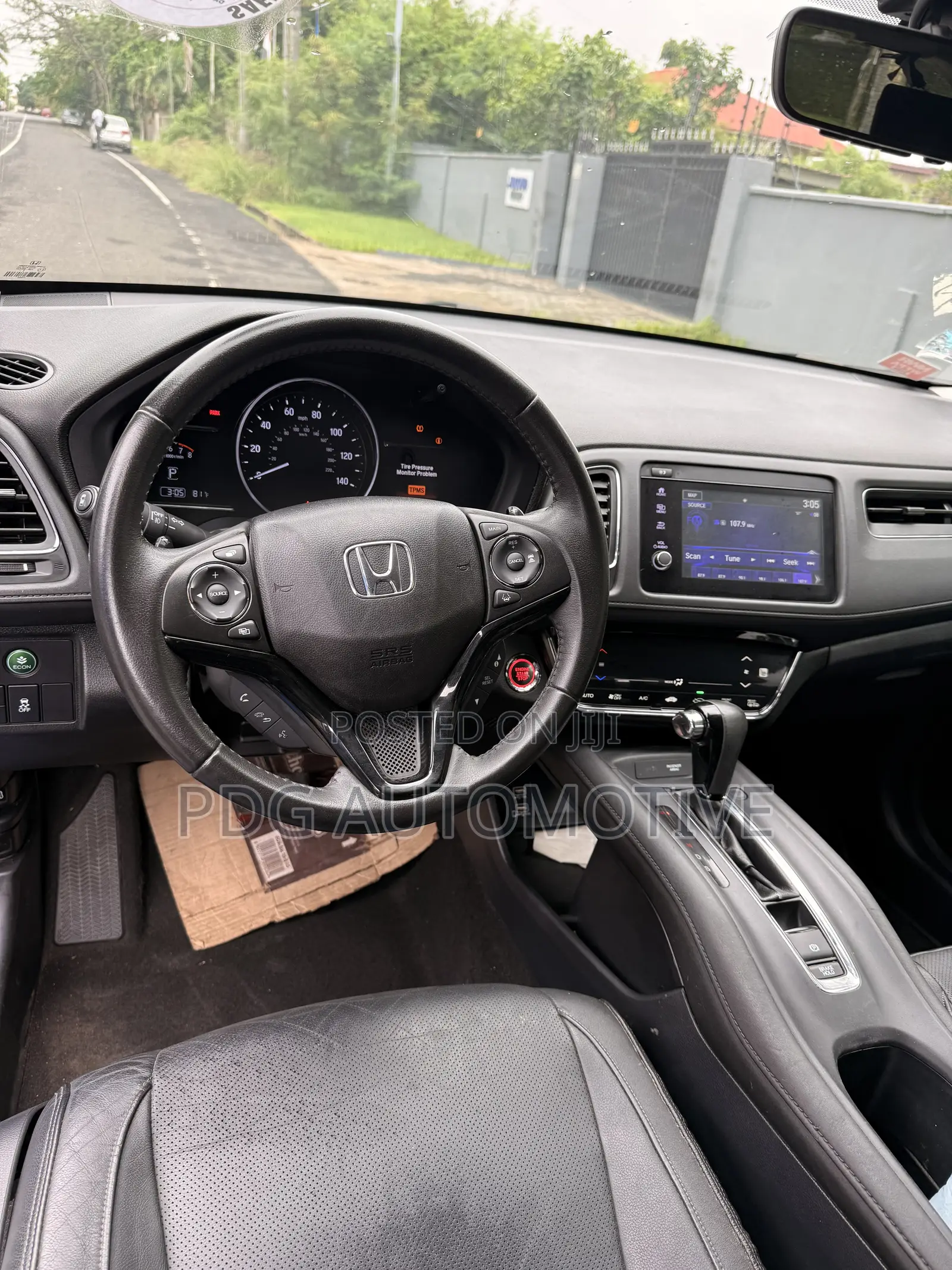 Honda HR-V Touring AWD 2019 Blue
