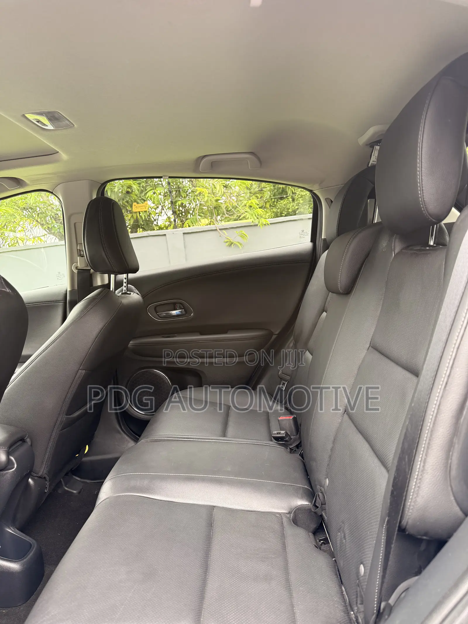Honda HR-V Touring AWD 2019 Blue