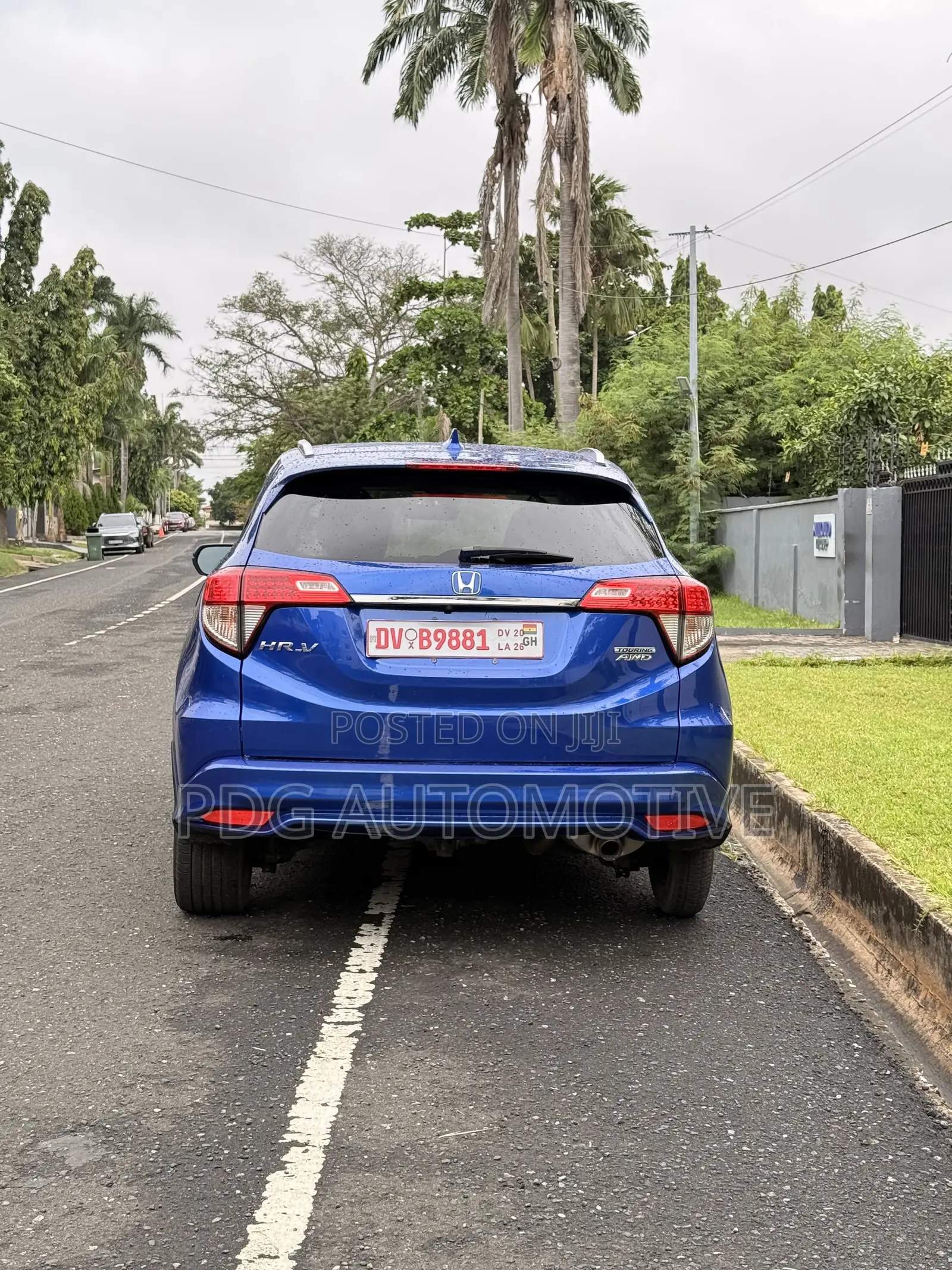 Honda HR-V Touring AWD 2019 Blue
