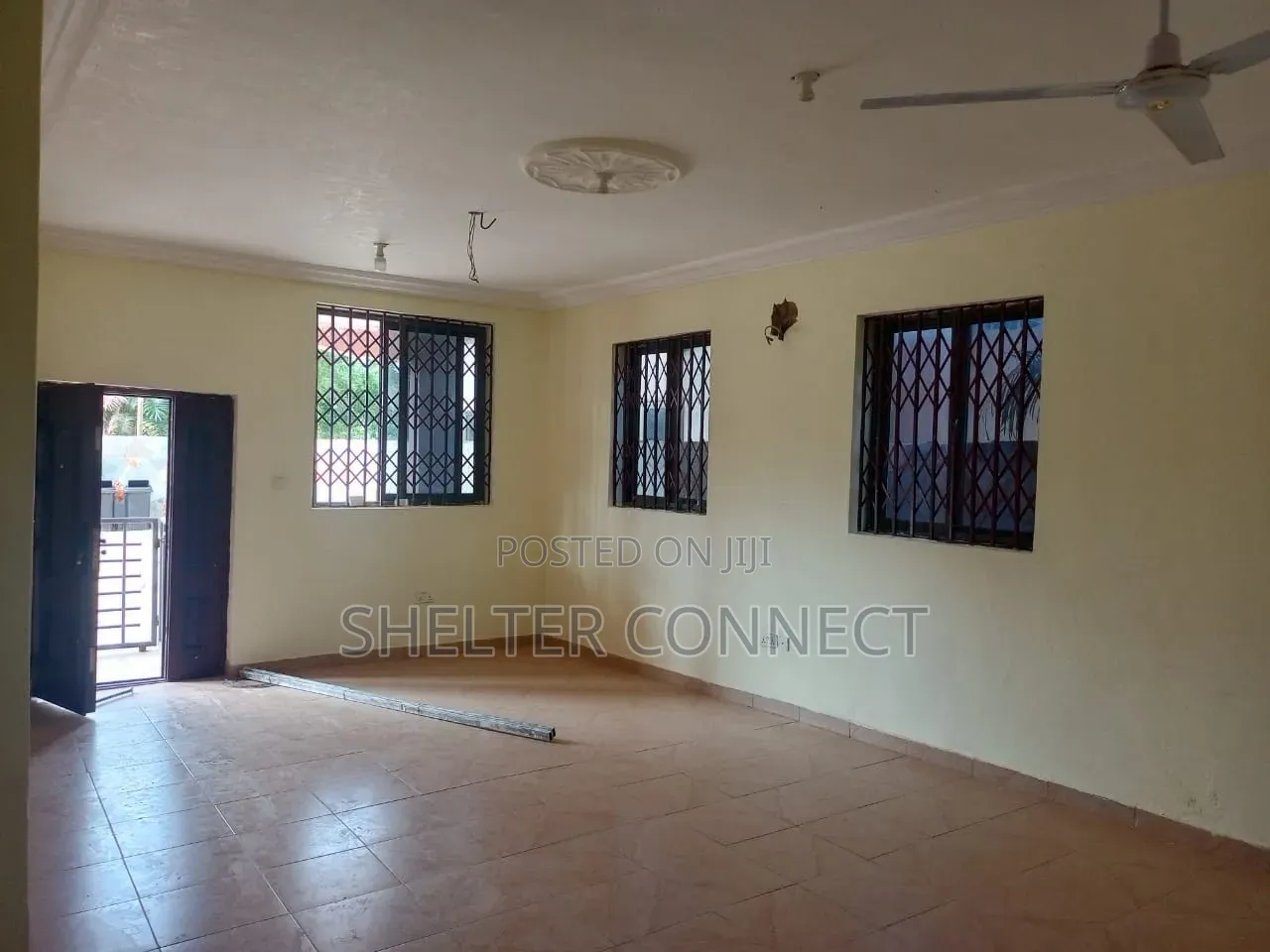 2bdrm Apartment in Pantang, Amrahia for rent