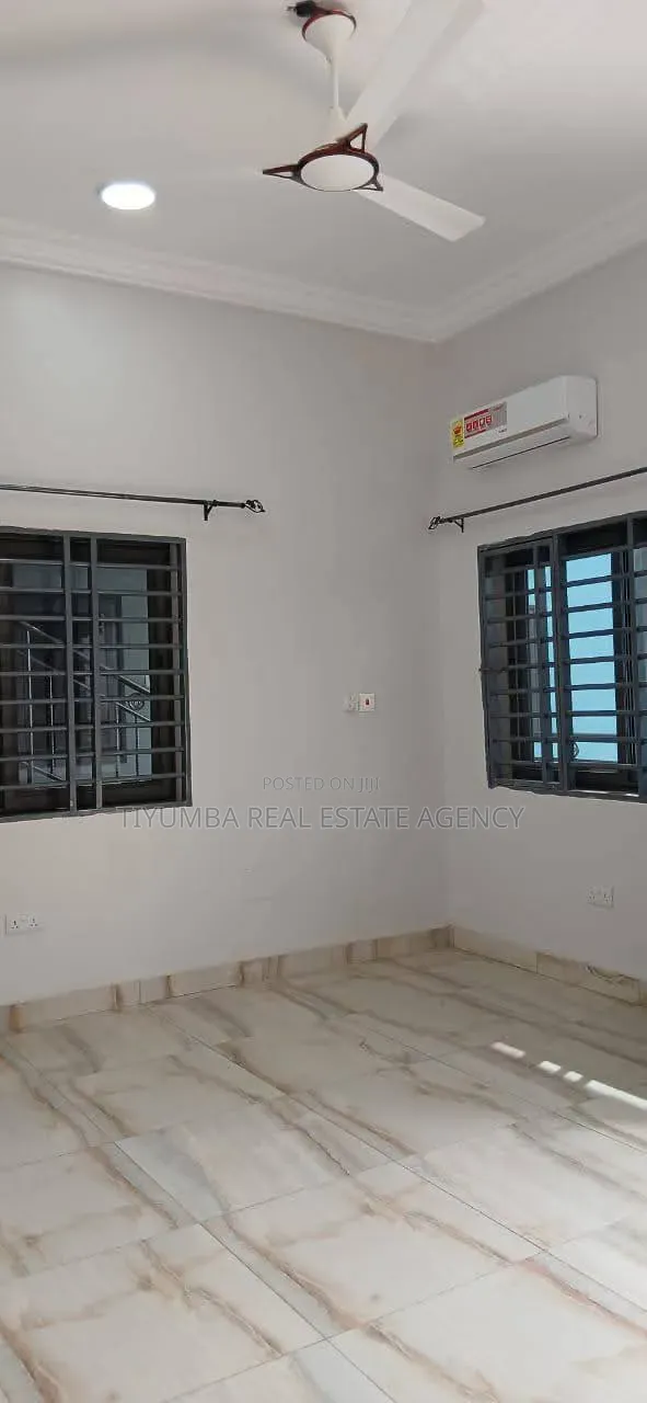 1bdrm Apartment in Tiyumba Real Estate, Pillar 2 for rent