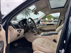 Mercedes-Benz GLE-Class GLE 350 2017 Blue