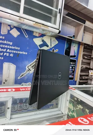 Laptop Dell 8GB Intel Core i7 HDD+SSD 256GB