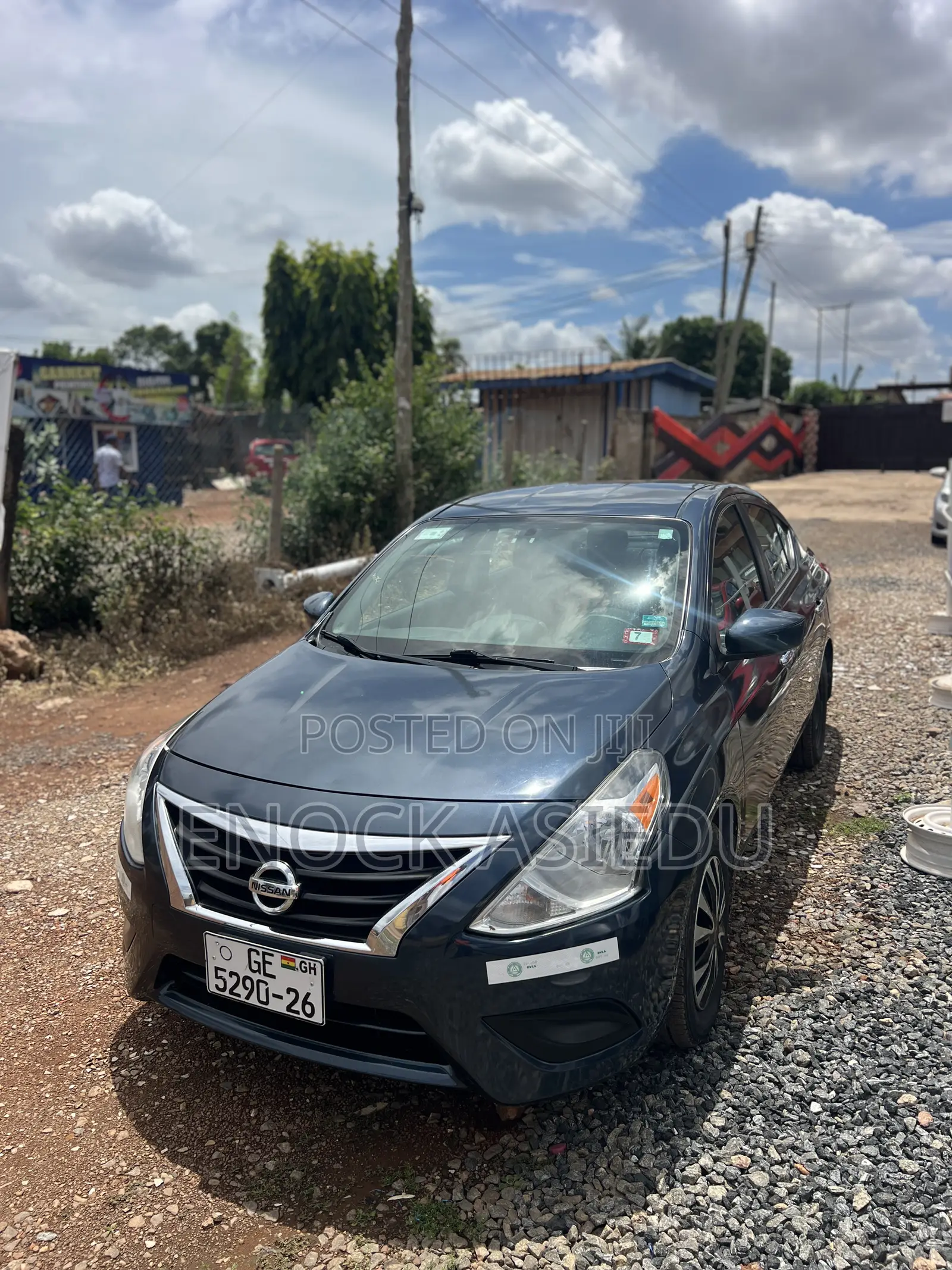Nissan Versa 1.6 SV 2016 Blue