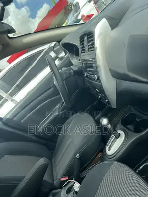 Nissan Versa 1.6 SV 2016 Blue