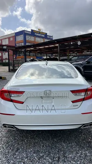 Honda Accord Sport (2.0L 4cyl Turbo 6M) 2019 White