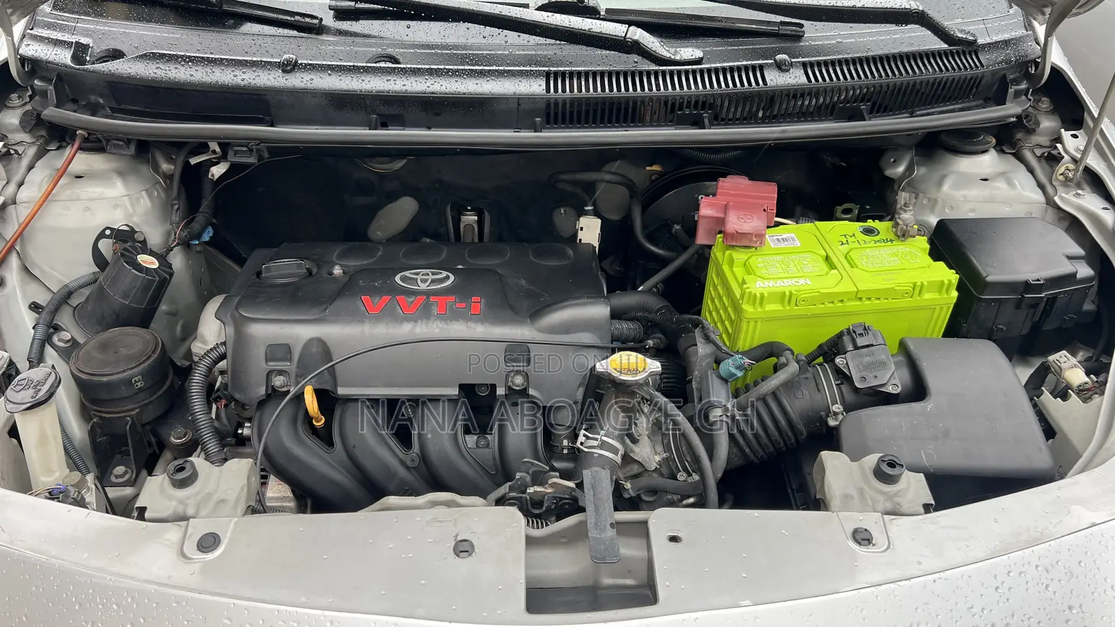 Toyota Yaris 2011 Silver