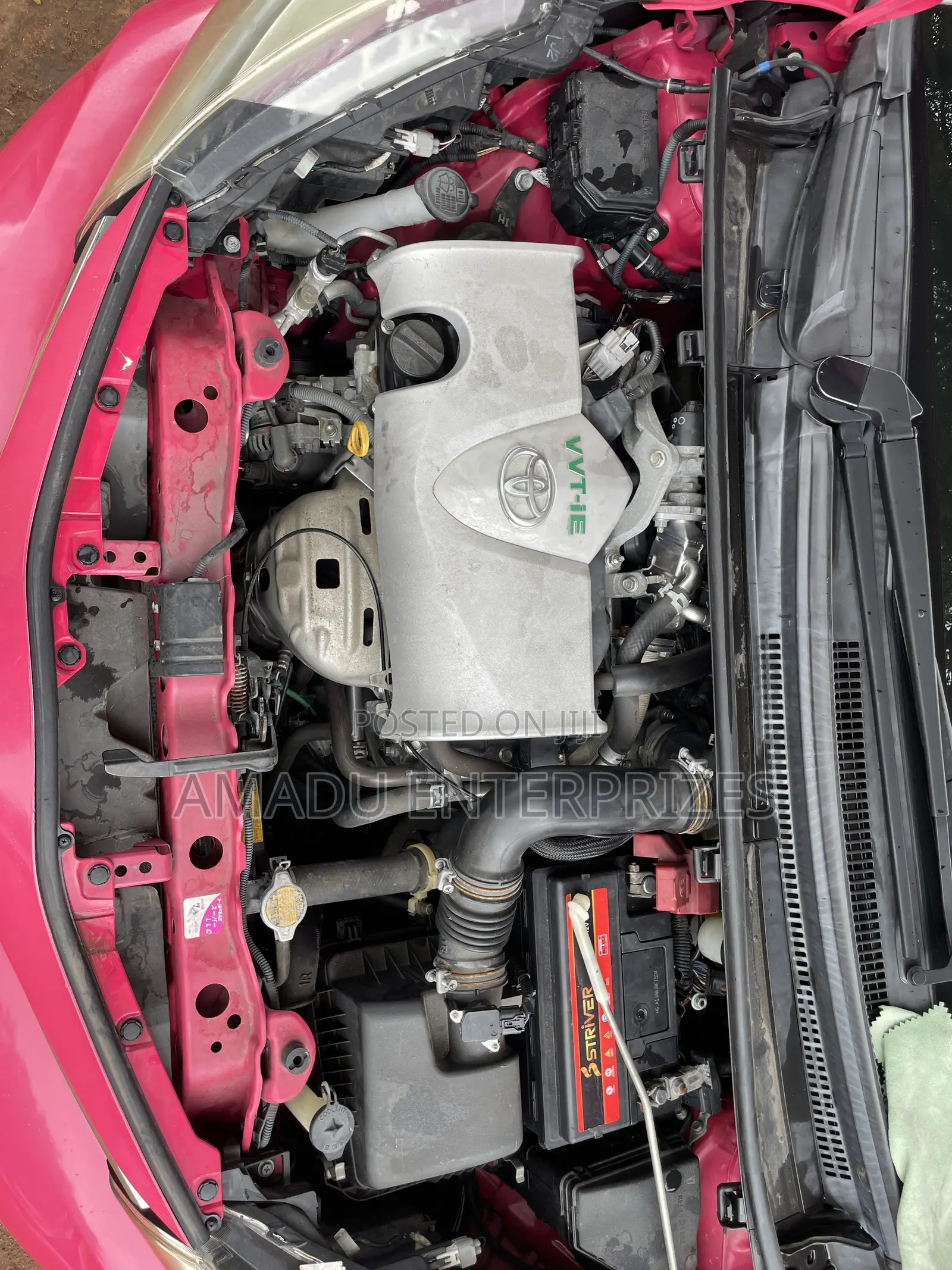Toyota Vitz 1.3 AWD 5dr 2014 Pink
