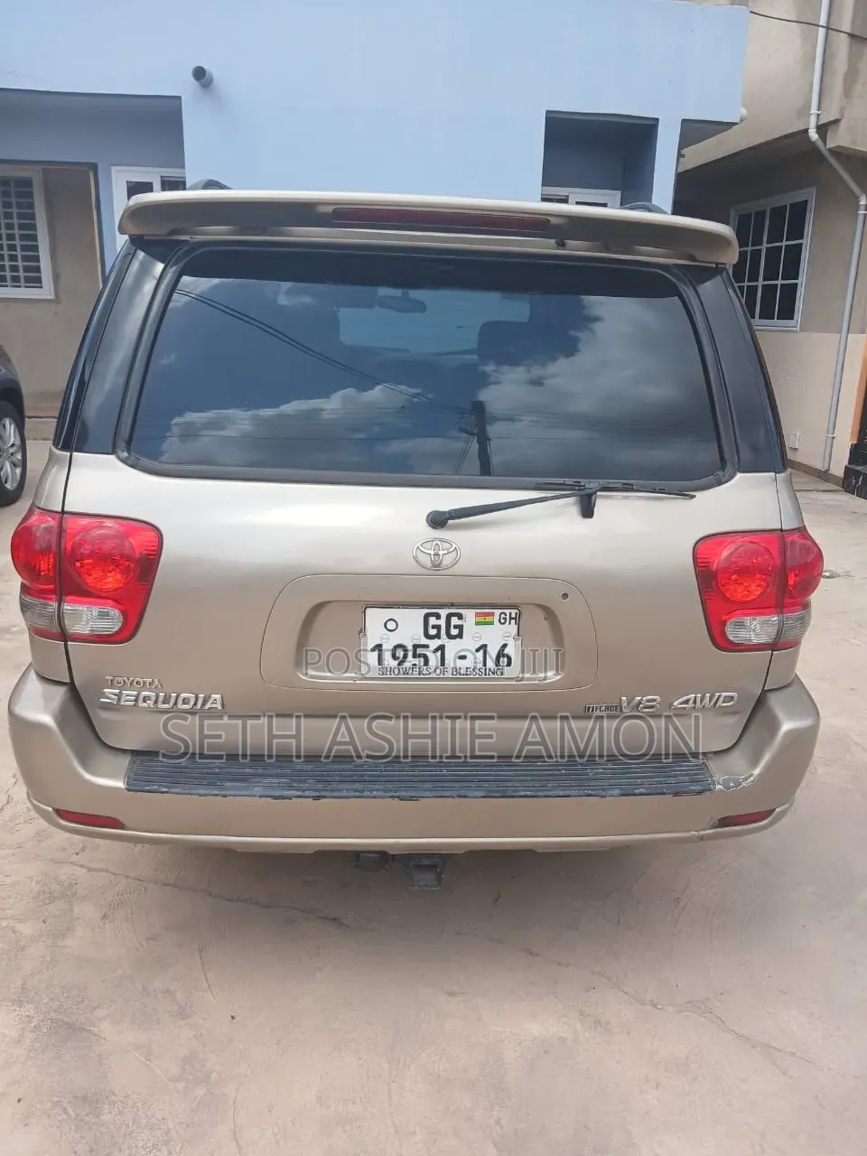 Toyota Sequoia 2007 Gold