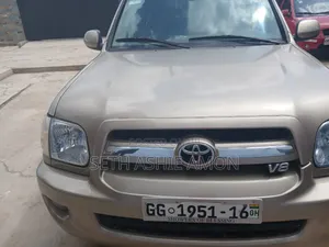Toyota Sequoia 2007 Gold
