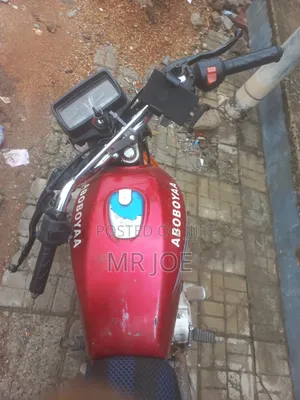 Royal RY150 2022 Red