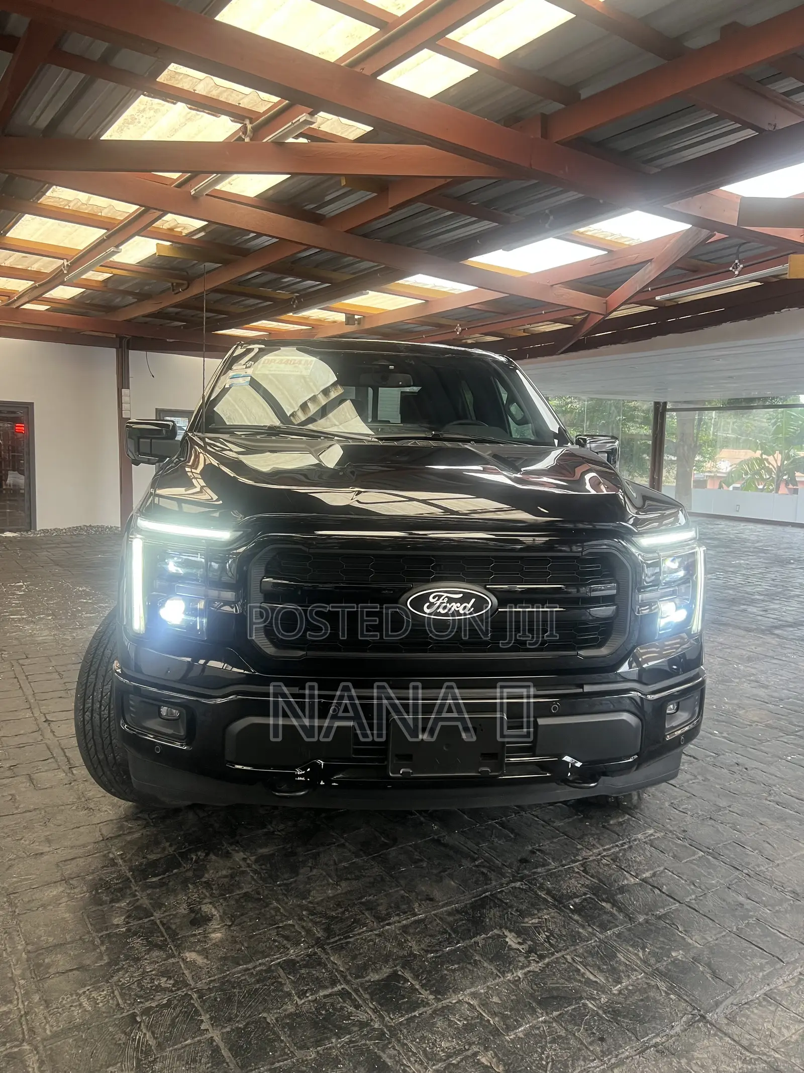 Ford F-150 LARIAT 4WD SuperCrew 6.5' Box 2025 Black