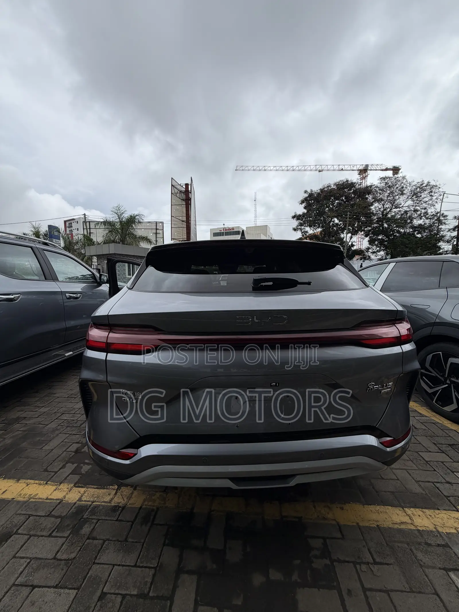 New BYD Song Plus DM-i 2025 Gray
