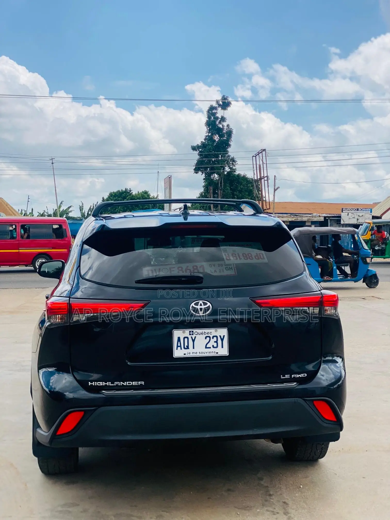 Toyota Highlander LE AWD 2020 Black