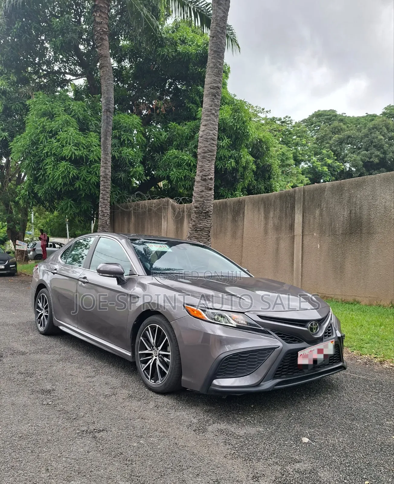 Toyota Camry SE Nightshade 2021 Gray