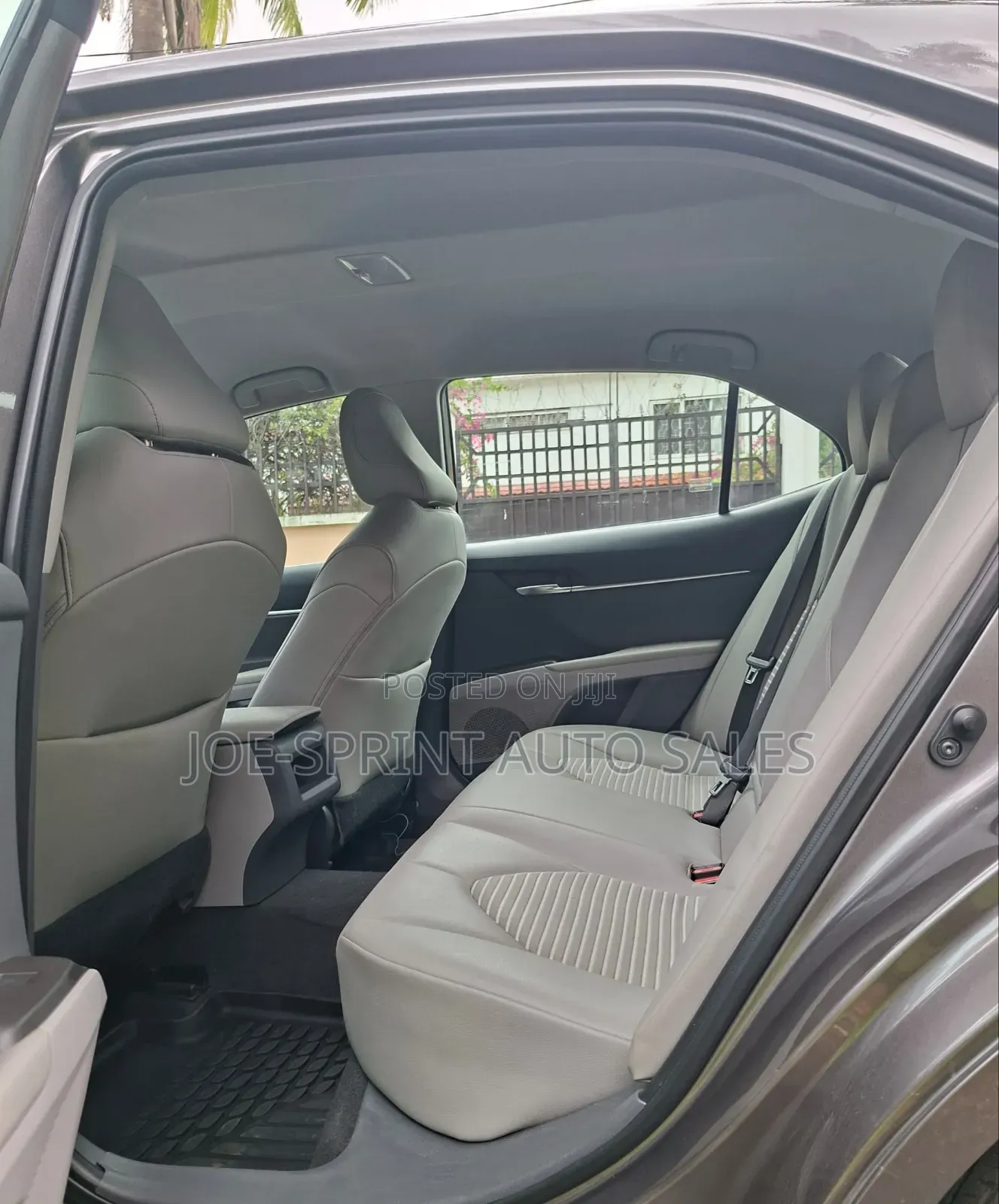 Toyota Camry SE Nightshade 2021 Gray