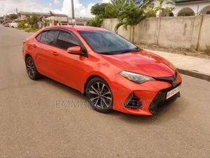 Toyota Corolla SE (1.8L 4cyl 2A) 2018 Red
