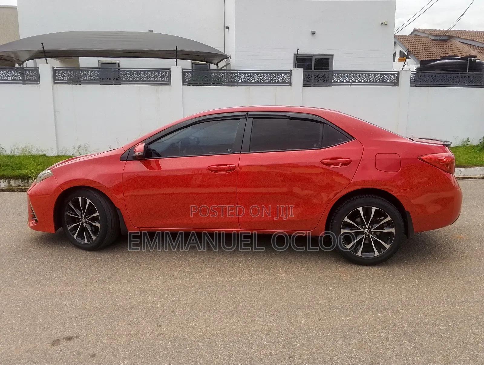 Toyota Corolla SE (1.8L 4cyl 2A) 2018 Red