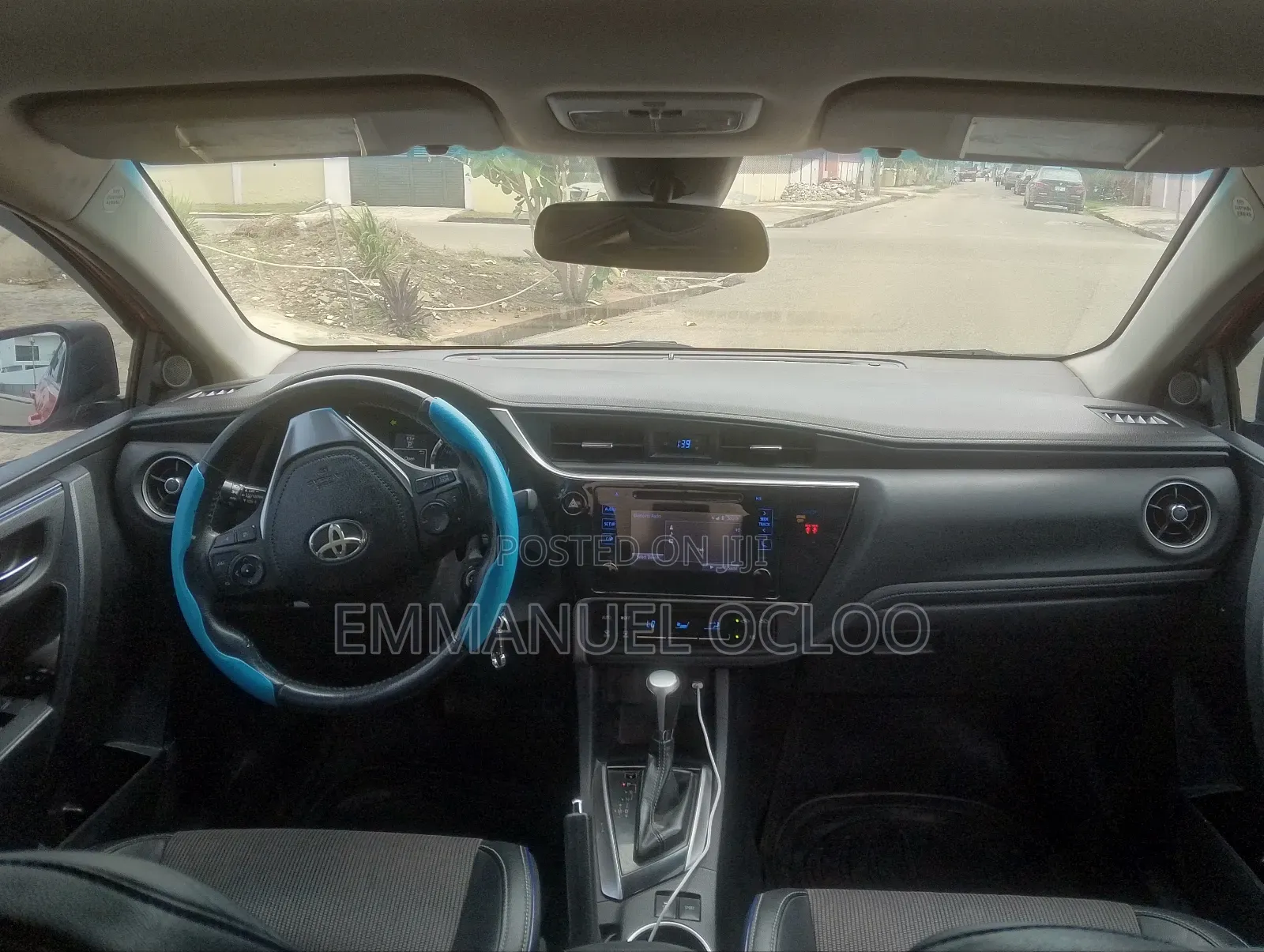 Toyota Corolla SE (1.8L 4cyl 2A) 2018 Red