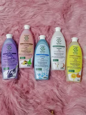 Raponi Cosmetics.