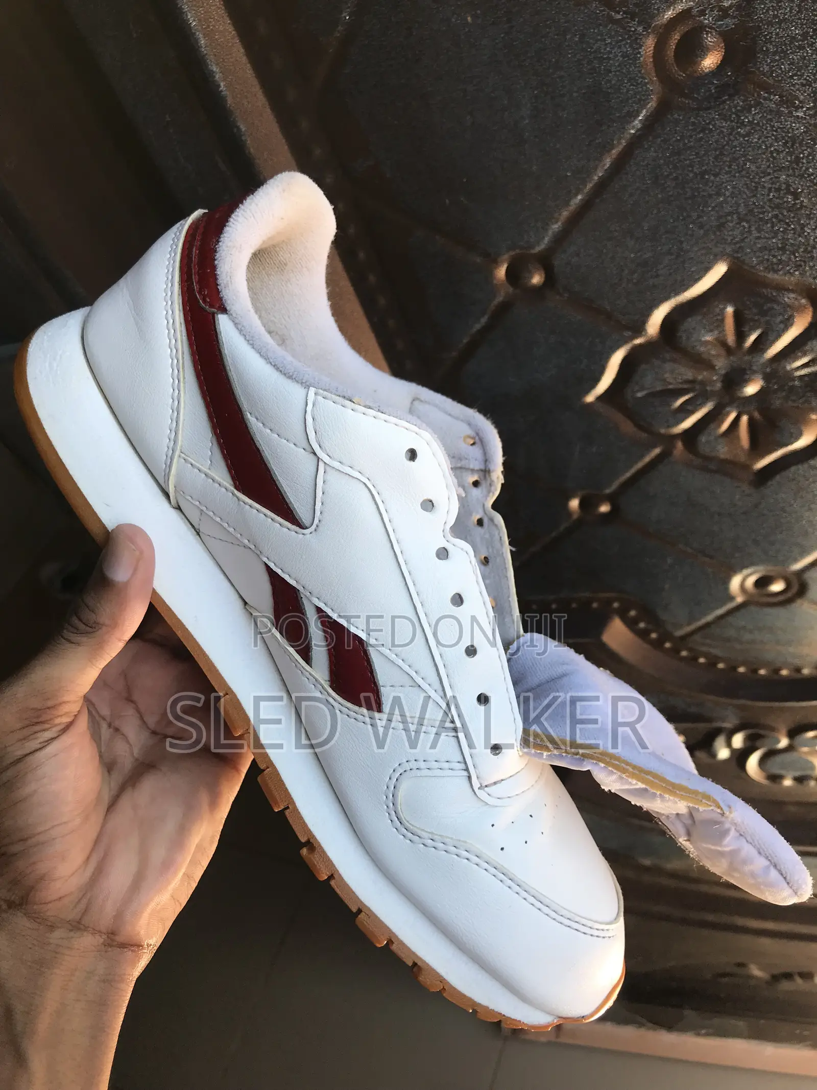 Authentic Reebok Vegan Sneaker (Foss)