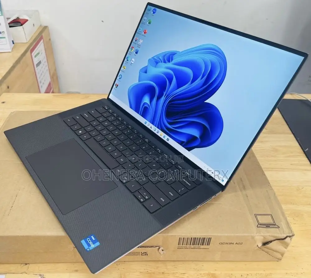 Laptop Dell Precision 5550 16GB Intel Core i7 SSD 512GB